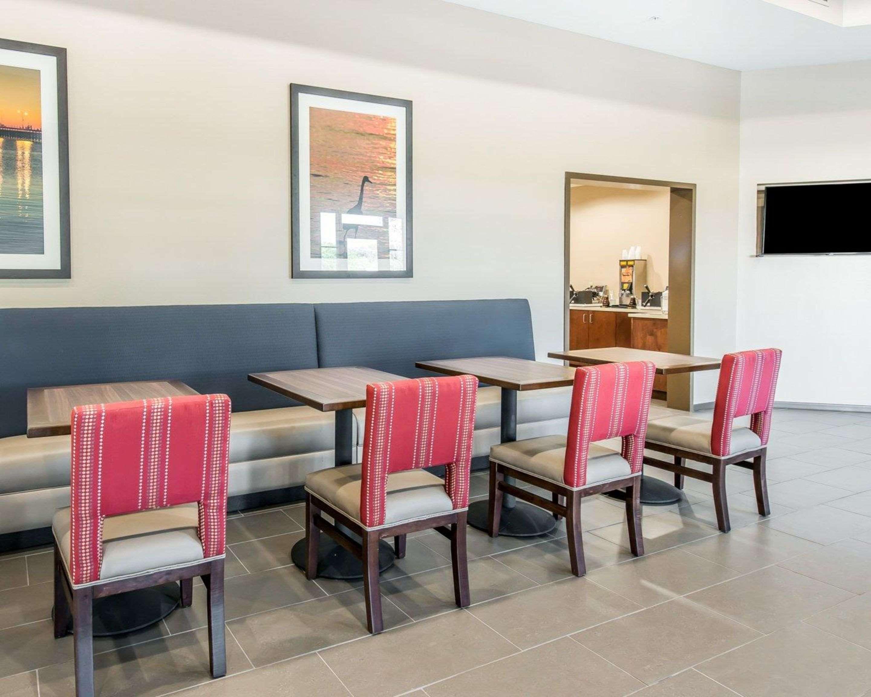 Comfort Suites Dunnellon Near Rainbow Springs Экстерьер фото