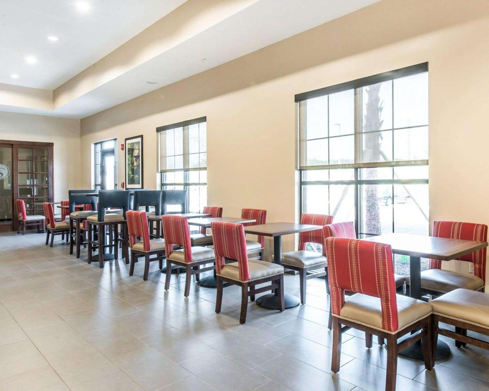 Comfort Suites Dunnellon Near Rainbow Springs Экстерьер фото