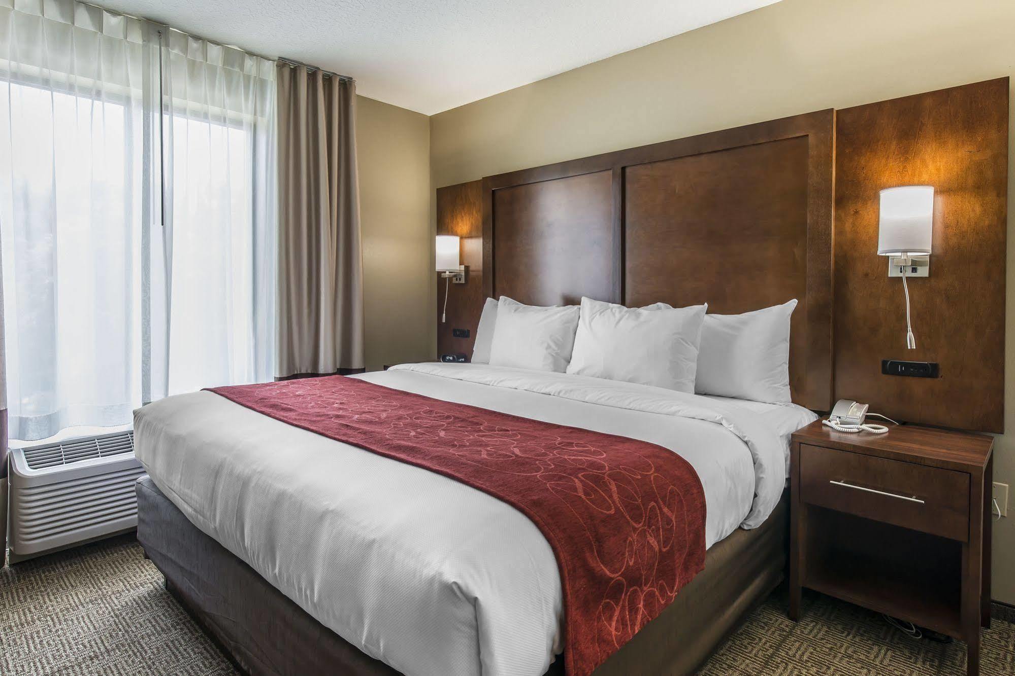 Comfort Suites Dunnellon Near Rainbow Springs Экстерьер фото